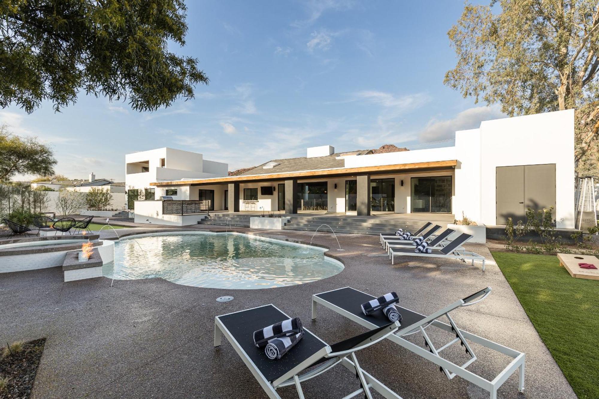 Luxury Micro-Resort, Theater, Sauna, Heated Pool Phoenix Eksteriør billede
